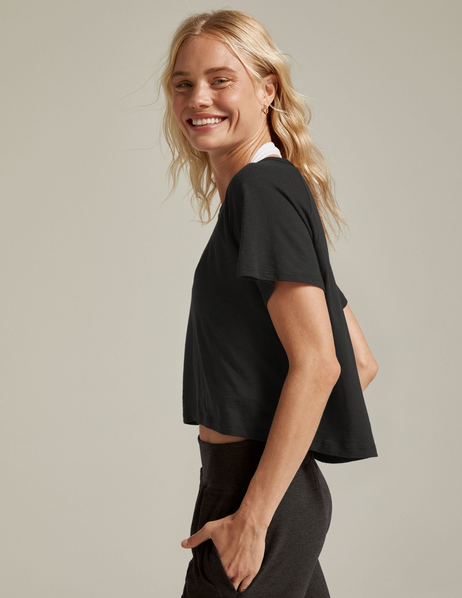 Signature High Low Cropped Tee - Image 2