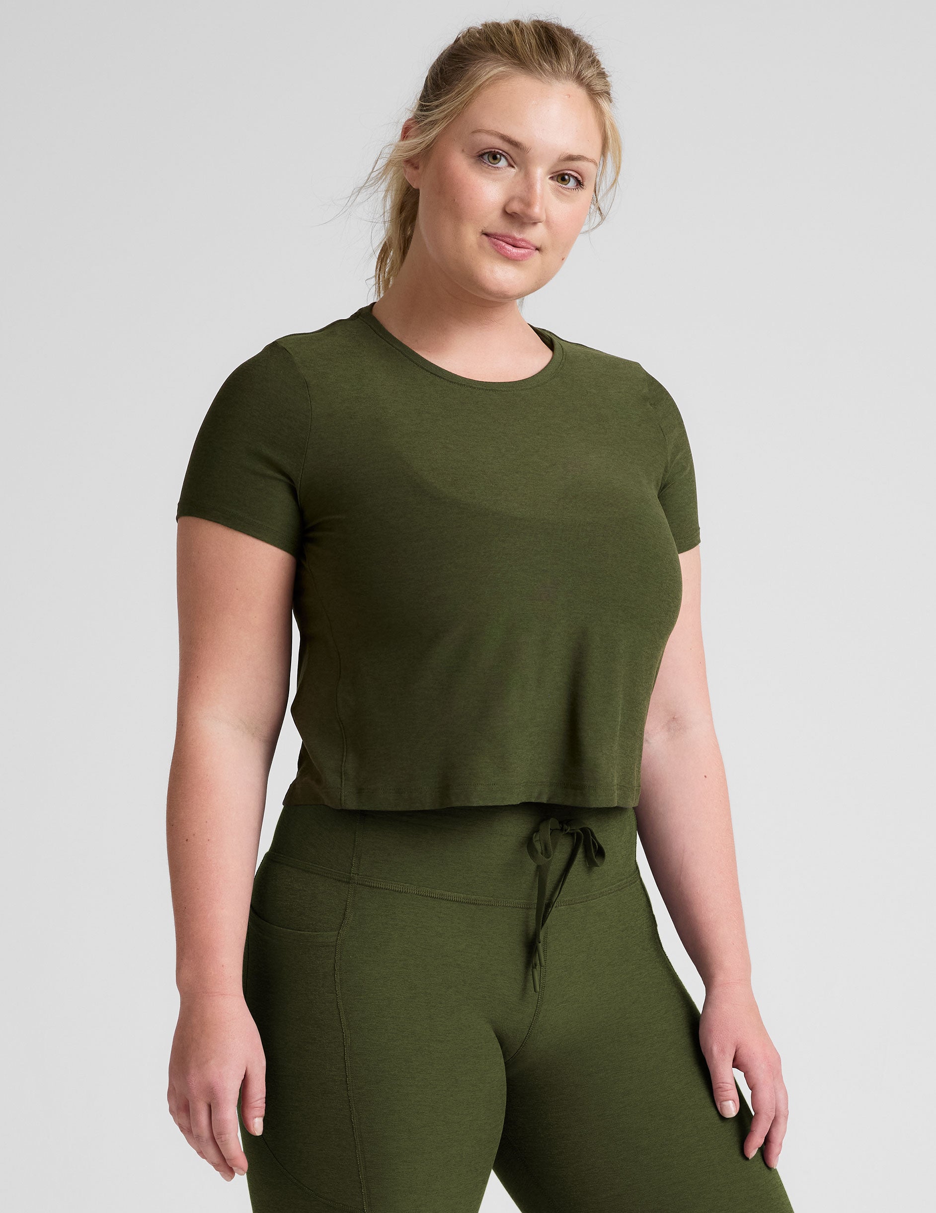 Featherweight Supreme Cropped Tee - Image 7