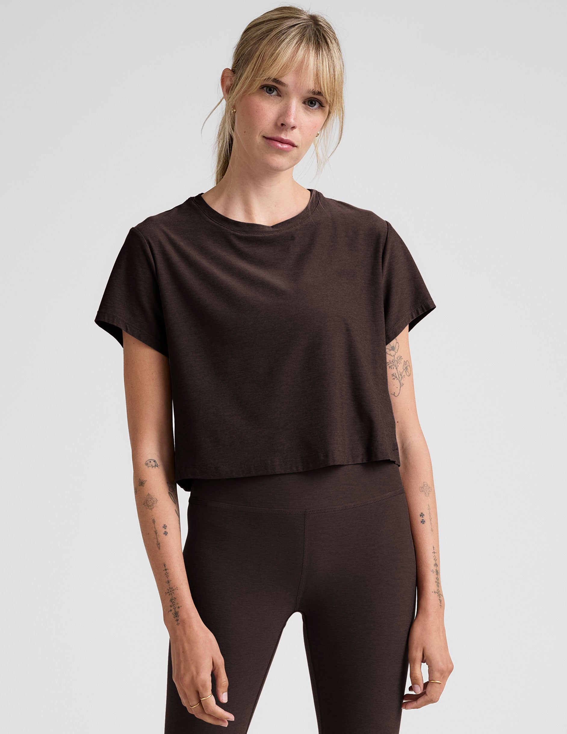 Featherweight Supreme Cropped Tee