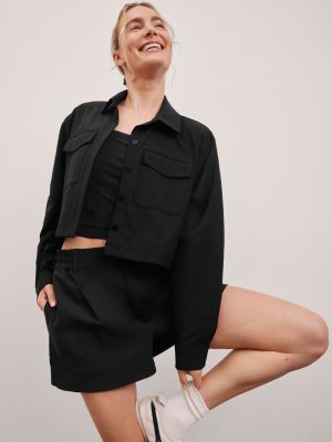 Status Shorts